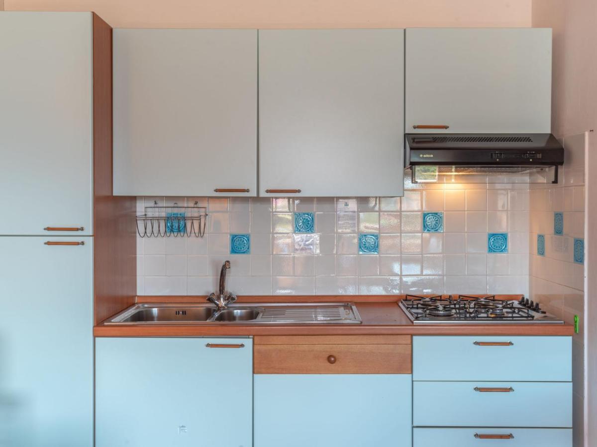 Apartment Giuly By Interhome Golfo Aranci Luaran gambar