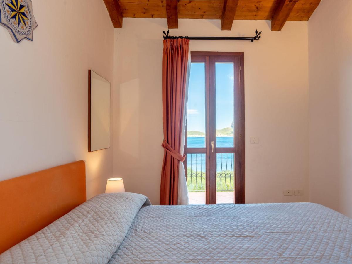 Apartment Giuly By Interhome Golfo Aranci Luaran gambar