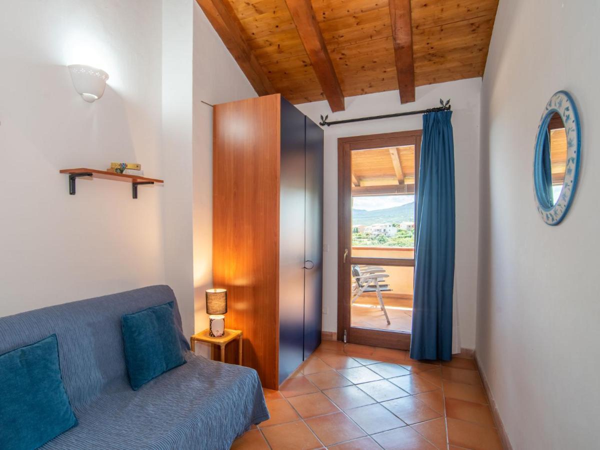 Apartment Giuly By Interhome Golfo Aranci Luaran gambar