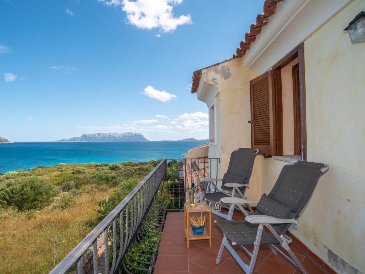 Apartment Giuly By Interhome Golfo Aranci Luaran gambar