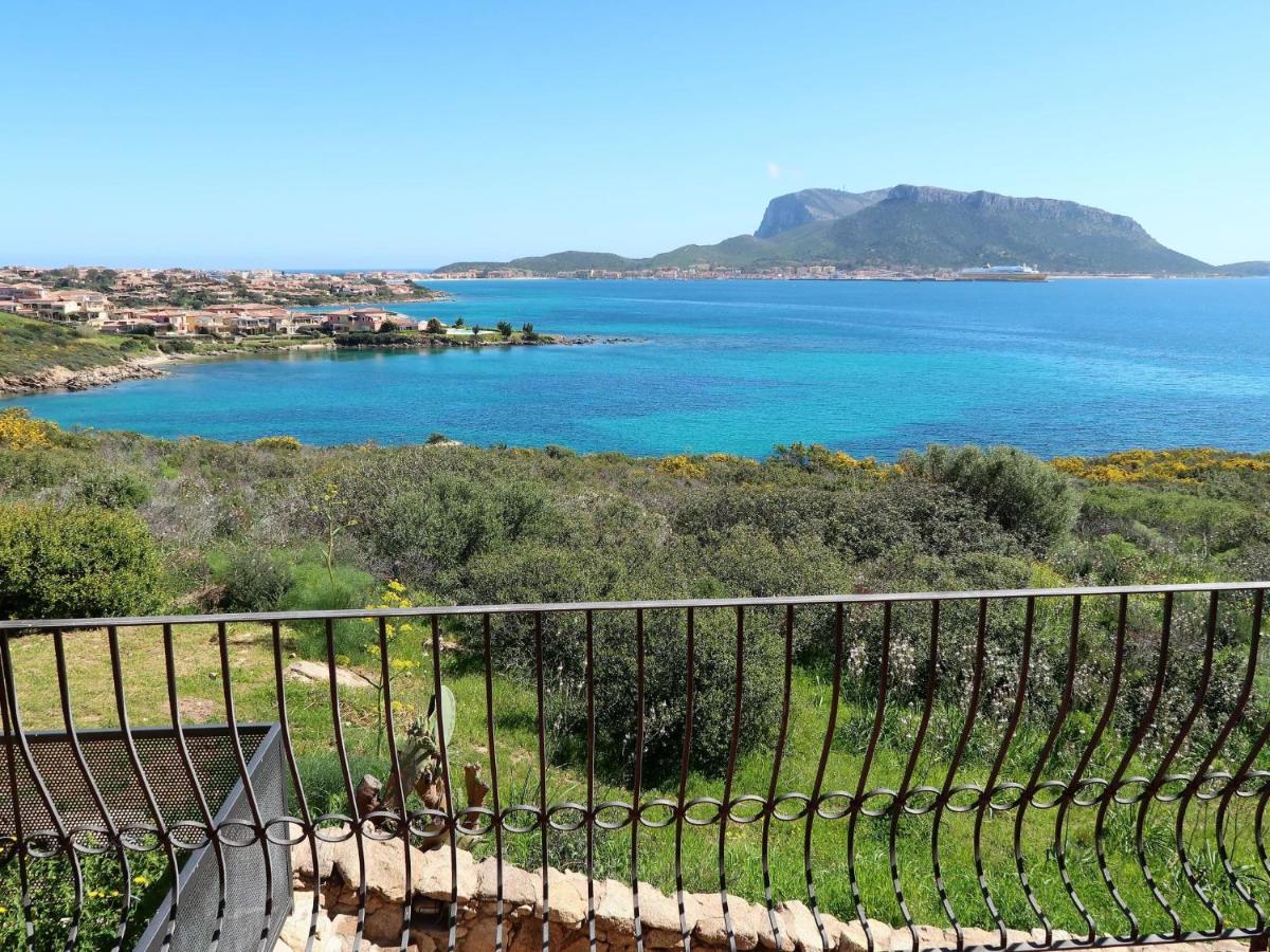 Apartment Giuly By Interhome Golfo Aranci Luaran gambar