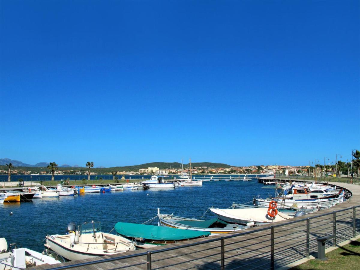Apartment Giuly By Interhome Golfo Aranci Luaran gambar